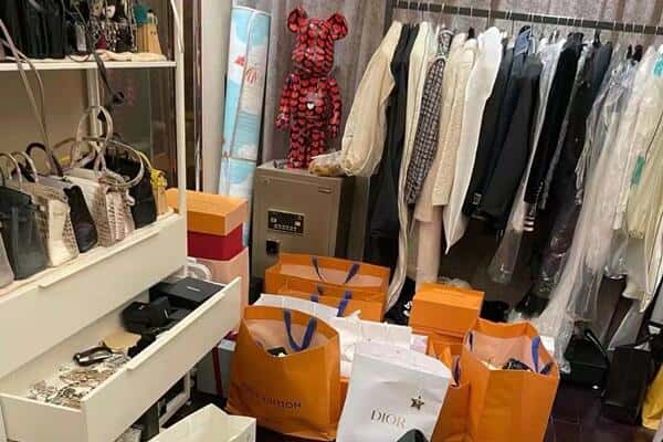 唐山曹妃甸区回收一线品牌衣服